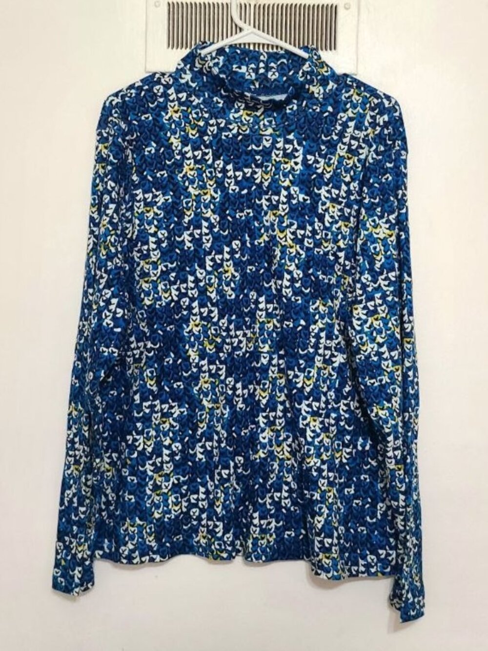 Abstract Turtleneck – XL